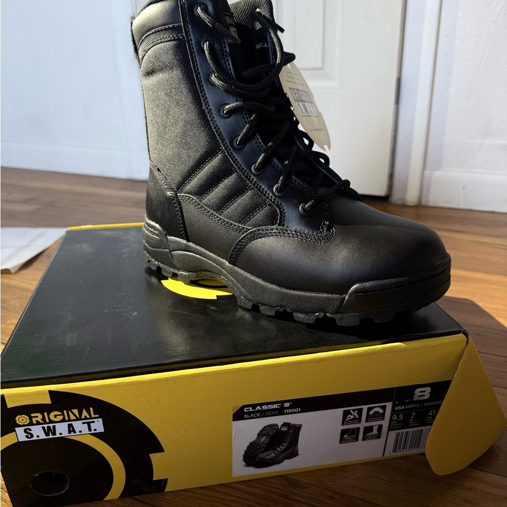 Men's Black Tactical Boots